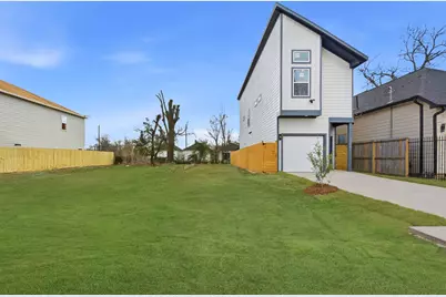 3320 Francis Street #A, Houston, TX 77004 - Photo 5