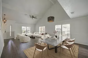 3526 Pecan Point Dr, Sugar Land, TX 77478 - Photo 5