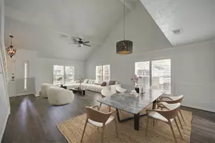 3526 Pecan Point Dr, Sugar Land, TX 77478 - Photo 5