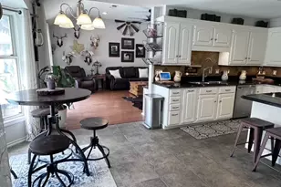 807 Trochta St, El Campo, TX 77437 - Photo 7