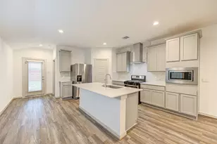 2831 Kennet Manor Dr, Houston, TX 77047 - Photo 17