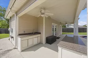 1515 N 26th St, Nederland, TX 77627 - Photo 35