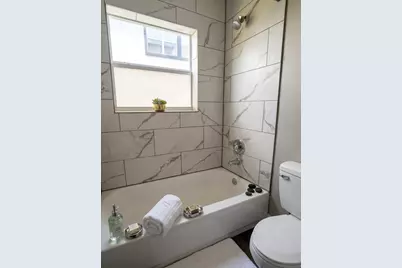 122 Pineview Drive #A, Houston, TX 77012 - Photo 5