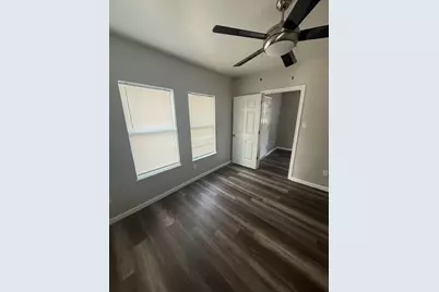 122 Pineview Drive #A, Houston, TX 77012 - Photo 7