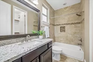 1031 W 21st St, Houston, TX 77008 - Photo 7