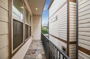 1031 W 21st St, Houston, TX 77008 - Photo 27