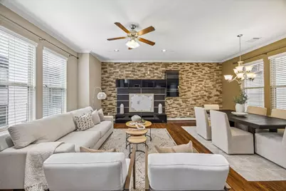 1031 W 21st Street #B, Houston, TX 77008 - Photo 9