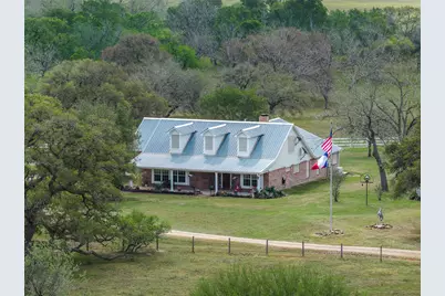 1089 Club Lane, Columbus, TX 78934 - Photo 45