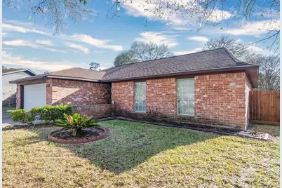7102 Foxwood Forest Court, Humble, TX 77338 - Photo 1