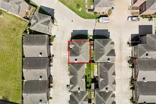 11603 Main Spruce Dr, Houston, TX 77025 - Photo 13