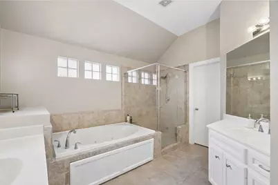 11603 Main Spruce Drive, Houston, TX 77025 - Photo 9