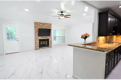 2206 Barrington Place Drive, Sugar Land, TX 77478 - Photo 5