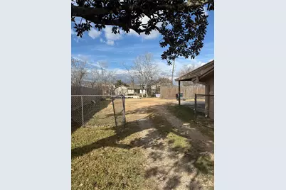 8437 Catalina Lane, Houston, TX 77075 - Photo 5