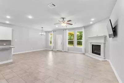 135 Teralyn Grove Loop, Conroe, TX 77318 - Photo 27