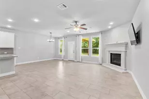 135 Teralyn Grove Loop, Conroe, TX 77318 - Photo 27