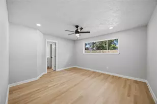 12006 Ashcroft Dr, Houston, TX 77035 - Photo 19