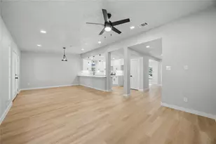12006 Ashcroft Dr, Houston, TX 77035 - Photo 9