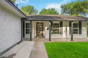 12006 Ashcroft Dr, Houston, TX 77035 - Photo 3