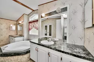 13891 Creighton Rd, Conroe, TX 77302 - Photo 25