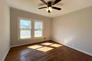 801 Ave F, El Campo, TX 77437 - Photo 23