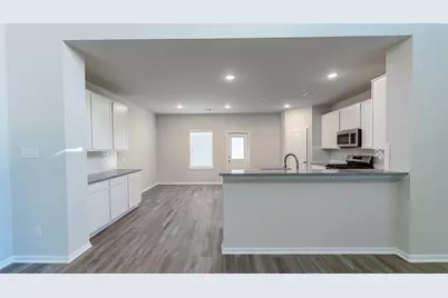 8414 Black Pearl Court, Texas City, TX 77591 - Photo 5