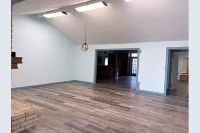 207 Banyan Street, Lake Jackson, TX 77566 - Photo 7