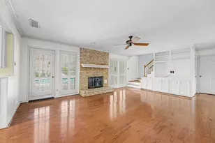 2610 Shadowdale Dr, Houston, TX 77043 - Photo 19