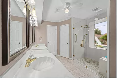 2610 Shadowdale Drive, Houston, TX 77043 - Photo 21