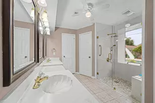 2610 Shadowdale Dr, Houston, TX 77043 - Photo 21