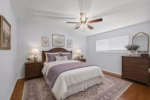 2610 Shadowdale Dr, Houston, TX 77043 - Photo 31
