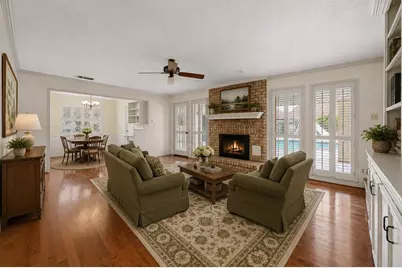 2610 Shadowdale Drive, Houston, TX 77043 - Photo 17