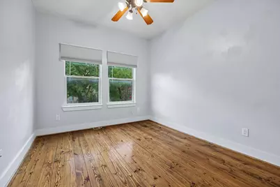 1418 Asbury Street, Houston, TX 77007 - Photo 15