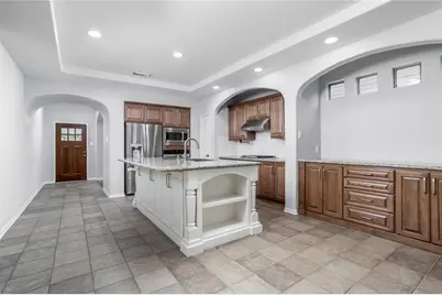 59 Douvaine Court, The Woodlands, TX 77382 - Photo 9