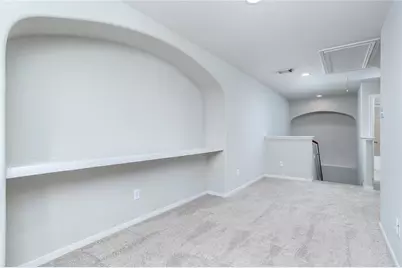 59 Douvaine Court, The Woodlands, TX 77382 - Photo 17