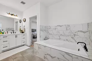 2015 Lou Ellen Ln, Houston, TX 77018 - Photo 45