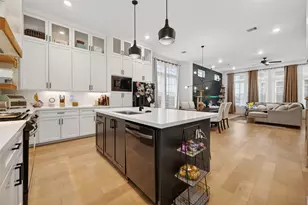 2015 Lou Ellen Ln, Houston, TX 77018 - Photo 25
