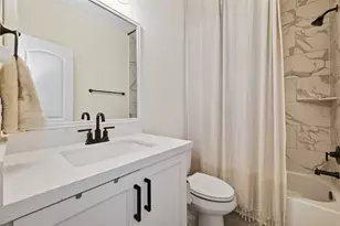 2015 Lou Ellen Ln, Houston, TX 77018 - Photo 33