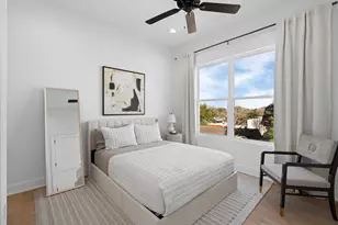 8707 Ojeman Villas Dr, Houston, TX 77055 - Photo 37