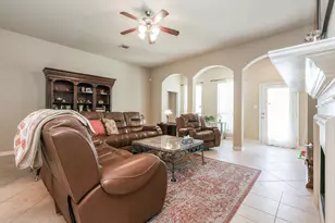 2307 Trinity Manor Ln, Richmond, TX 77469 - Photo 5