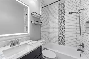 3319 Vista Lake Dr, Sugar Land, TX 77478 - Photo 9