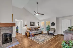 2627 Clear Ridge Dr, Kingwood, TX 77339 - Photo 3