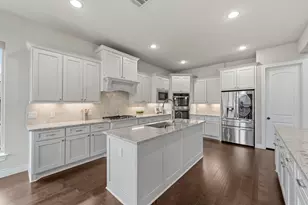 11215 Whitecap Bay Cir, Cypress, TX 77433 - Photo 9