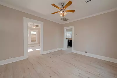 1110 E 24th Street #A, Houston, TX 77009 - Photo 5