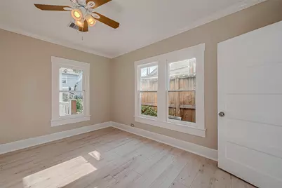1110 E 24th Street #A, Houston, TX 77009 - Photo 7