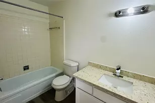 11437 Beechnut St, Houston, TX 77072 - Photo 9