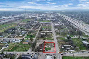 2401 Jensen Dr, Houston, TX 77026 - Photo 21