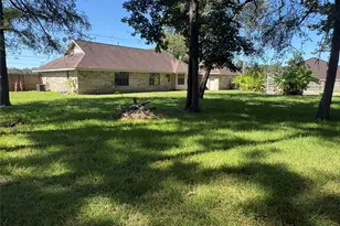 8874 Spring Woods Dr, Montgomery, TX 77316 - Photo 5