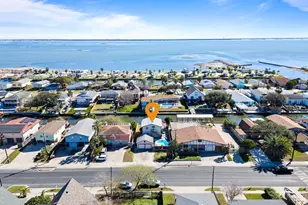 3211 Laguna Shores Rd, Corpus Christi, TX 78418 - Photo 15