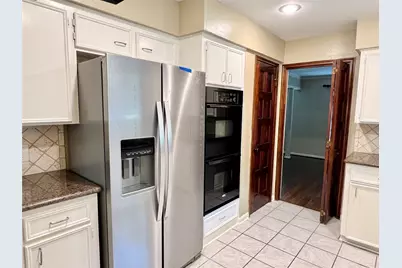 10719 Creektree Drive, Houston, TX 77070 - Photo 11