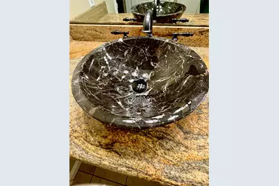 10719 Creektree Drive, Houston, TX 77070 - Photo 37